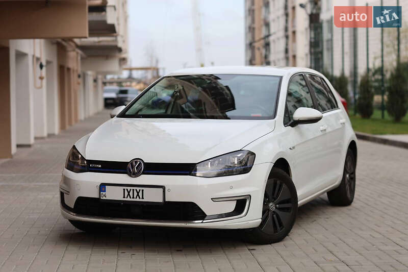 Volkswagen e-Golf 2014