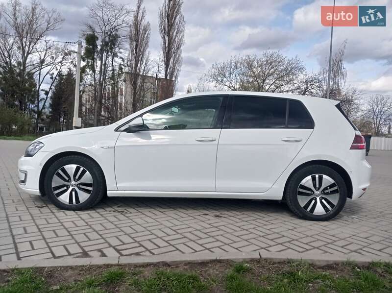Volkswagen e-Golf 2014 Volkswagen e-Golf 2014
