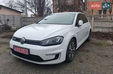 Хетчбек Volkswagen e-Golf 2015 в Полтаві