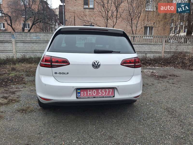 Хетчбек Volkswagen e-Golf 2015 в Полтаві фото 7 Хетчбек Volkswagen e-Golf 2015 в Полтаві
