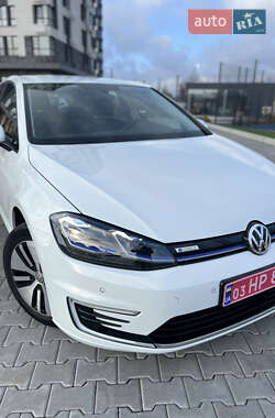 Хетчбек Volkswagen e-Golf 2018 в Кропивницькому