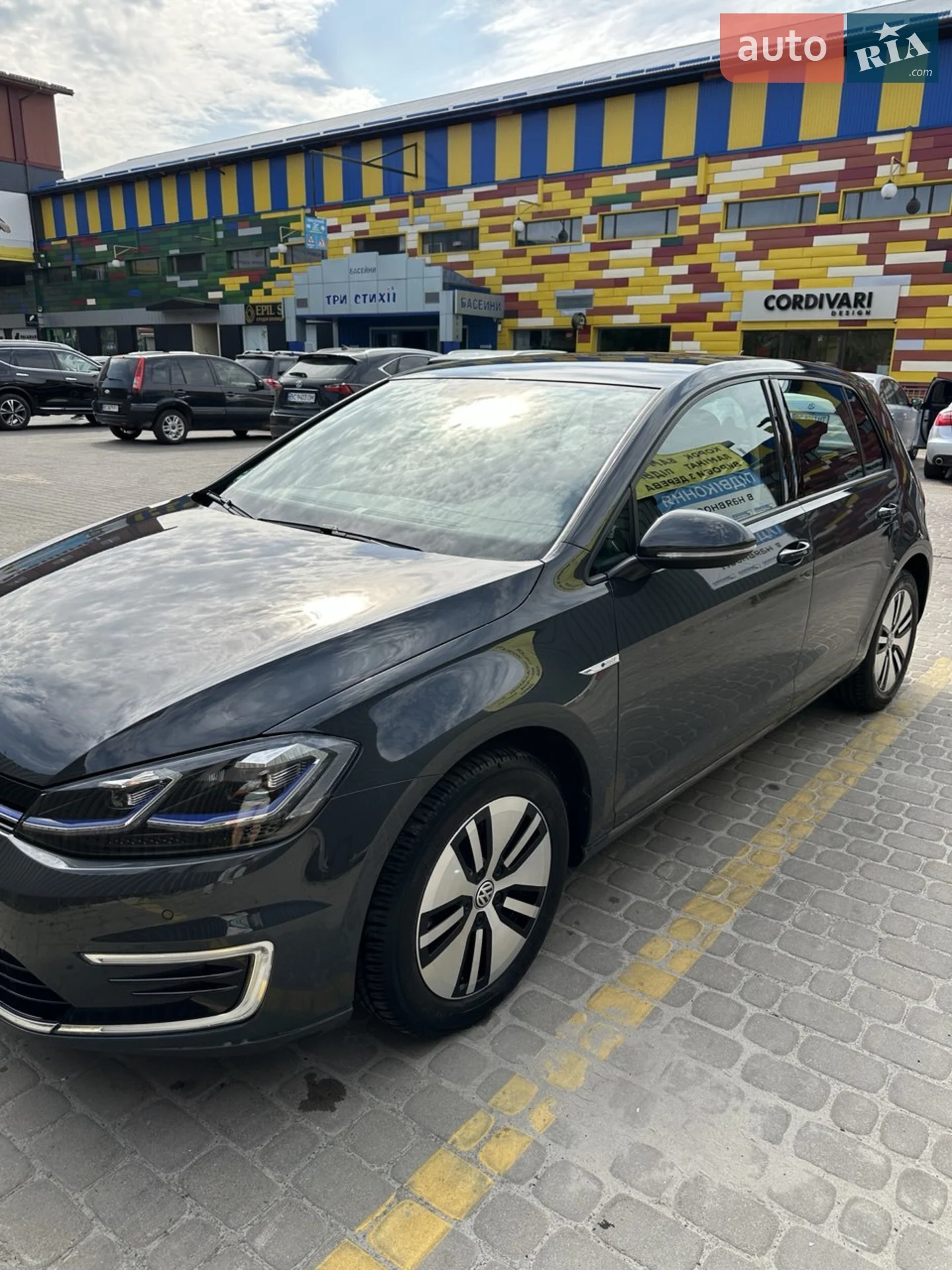 2020 Volkswagen Golf - фото 1