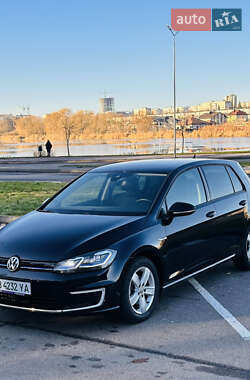 Хэтчбек Volkswagen e-Golf 2019 в Виннице