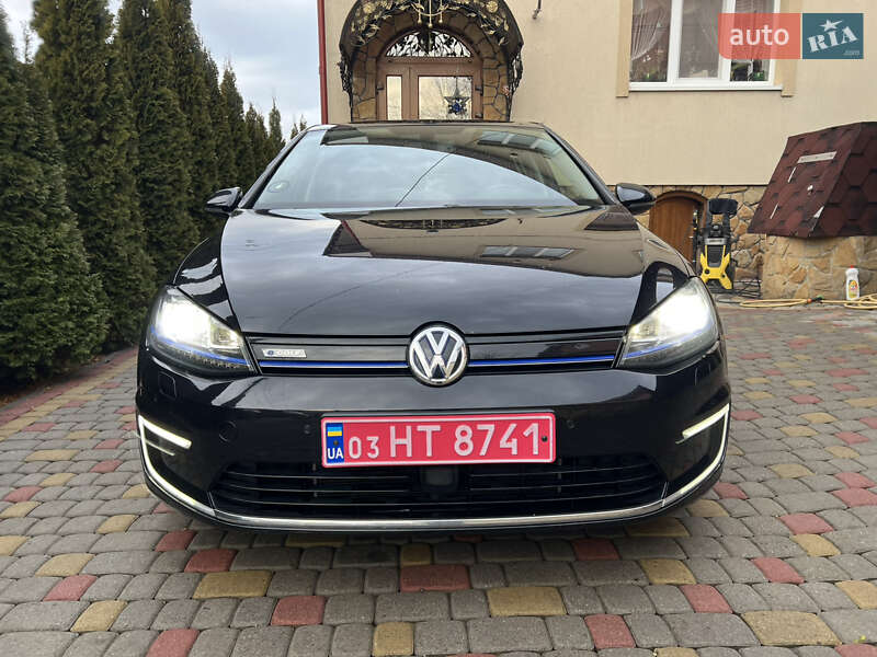 Хетчбек Volkswagen e-Golf 2016 в Львові