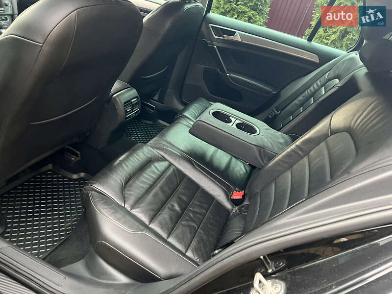 Хетчбек Volkswagen e-Golf 2016 в Львові