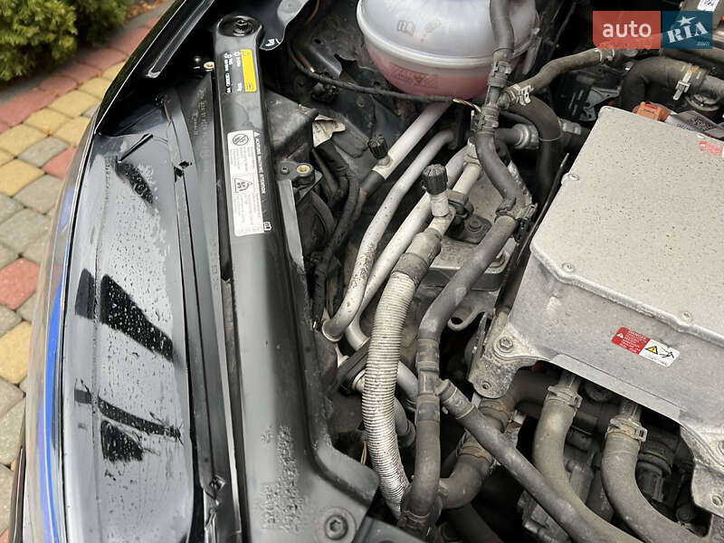 Хетчбек Volkswagen e-Golf 2016 в Львові