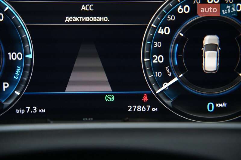 Хэтчбек Volkswagen e-Golf 2017 в Дубно