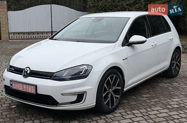Хэтчбек Volkswagen e-Golf 2015 в Ровно
