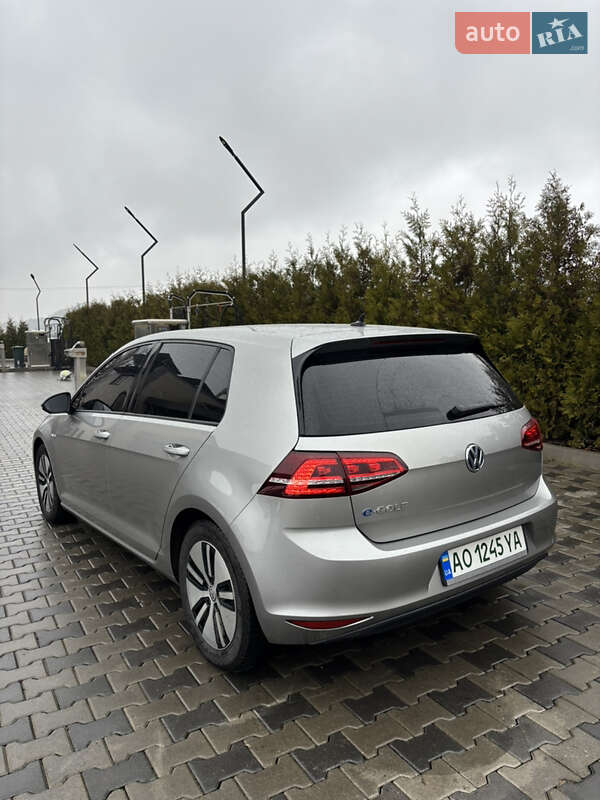 Хетчбек Volkswagen e-Golf 2015 в Іршаві фото 5 Хетчбек Volkswagen e-Golf 2015 в Іршаві