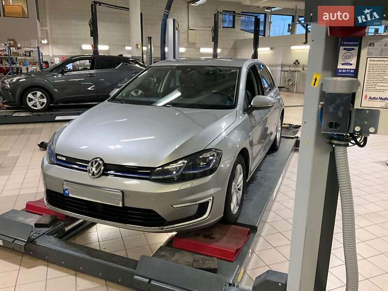 Volkswagen e-Golf 2018