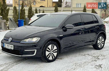 Хетчбек Volkswagen e-Golf 2015 в Дрогобичі