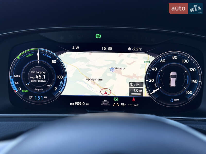 Хэтчбек Volkswagen e-Golf 2018 в Ковеле