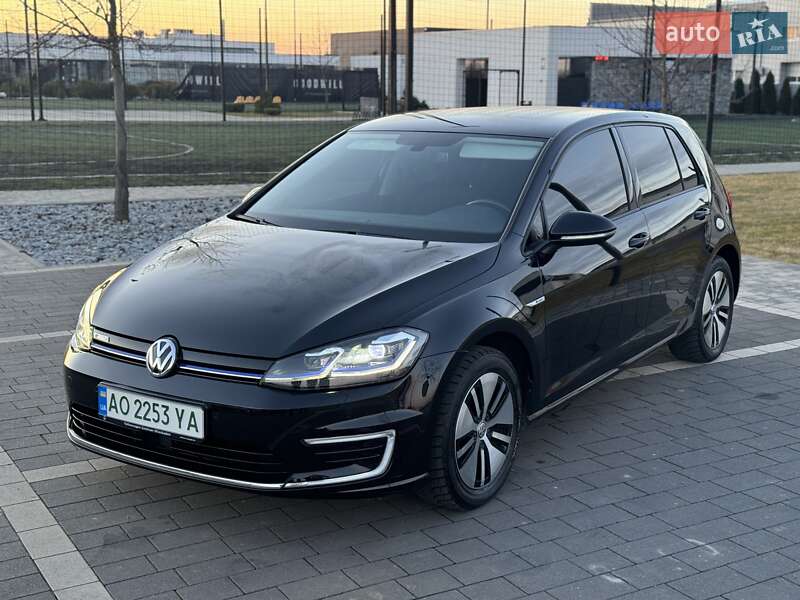 Хэтчбек Volkswagen e-Golf 2020 в Мукачево фото 16 Хэтчбек Volkswagen e-Golf 2020 в Мукачево