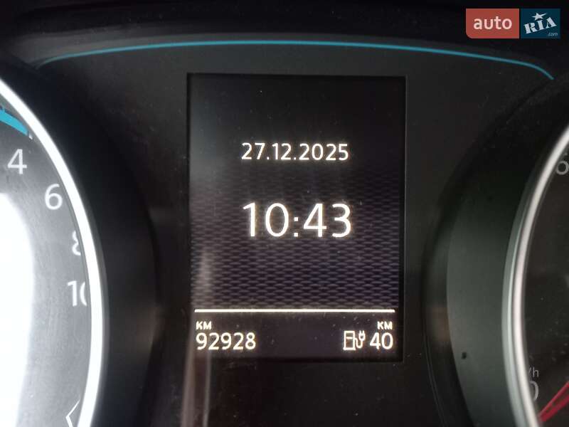 Хетчбек Volkswagen e-Golf 2015 в Шептицькому