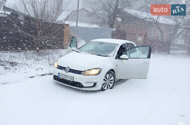 Хэтчбек Volkswagen e-Golf 2014 в Житомире