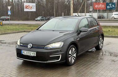 Хэтчбек Volkswagen e-Golf 2015 в Луцке
