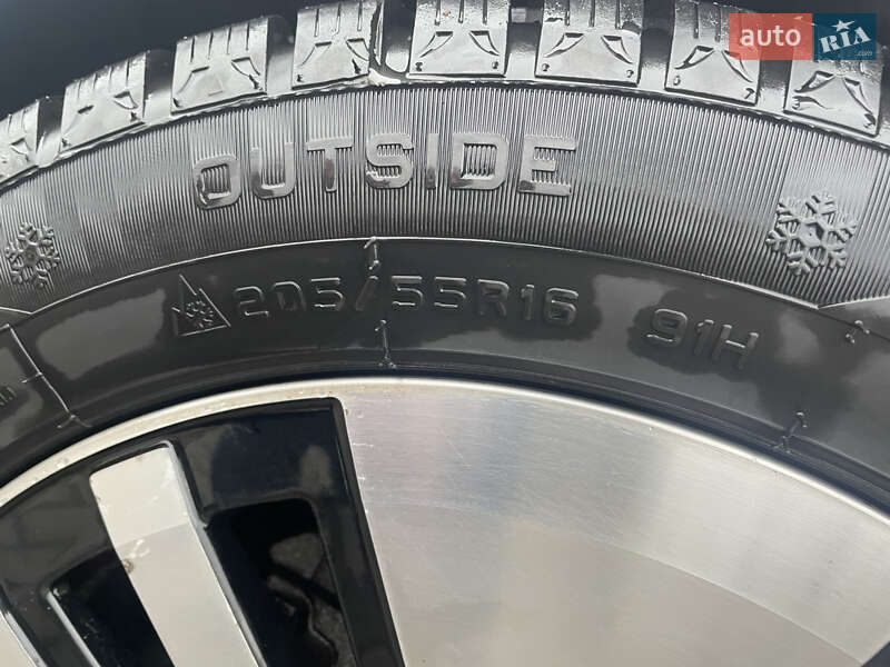 Хетчбек Volkswagen e-Golf 2020 в Луцьку