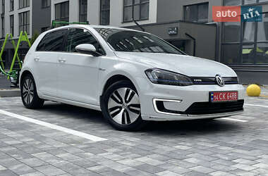 Хэтчбек Volkswagen e-Golf 2015 в Львове
