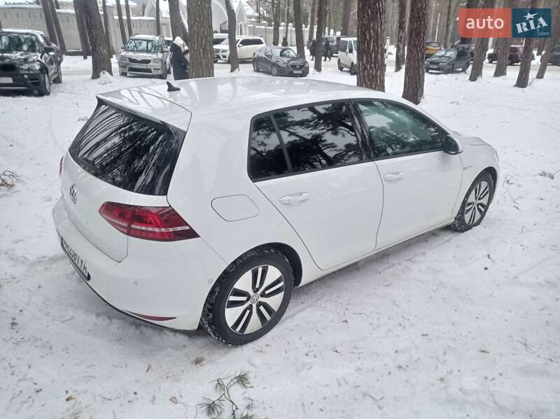 Хетчбек Volkswagen e-Golf 2014 в Житомирі