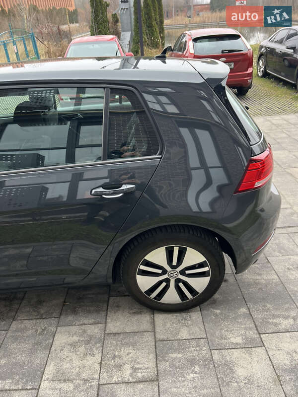 Хетчбек Volkswagen e-Golf 2020 в Львові