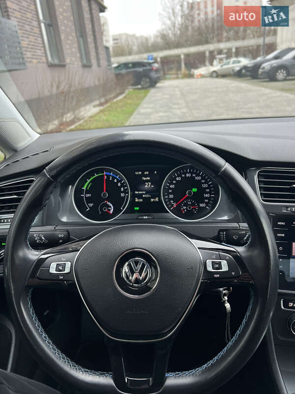 Хетчбек Volkswagen e-Golf 2020 в Львові