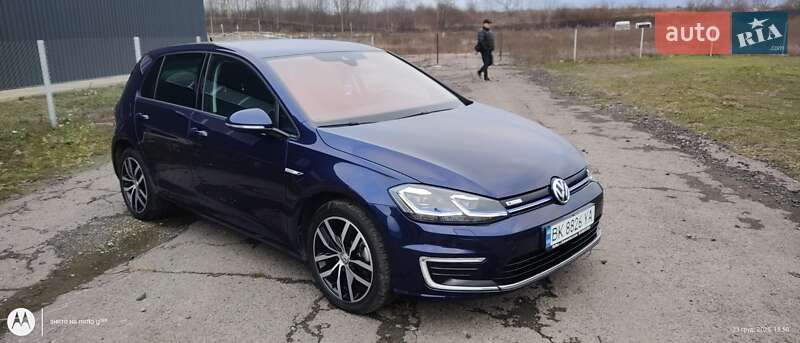 Volkswagen e-Golf 2020