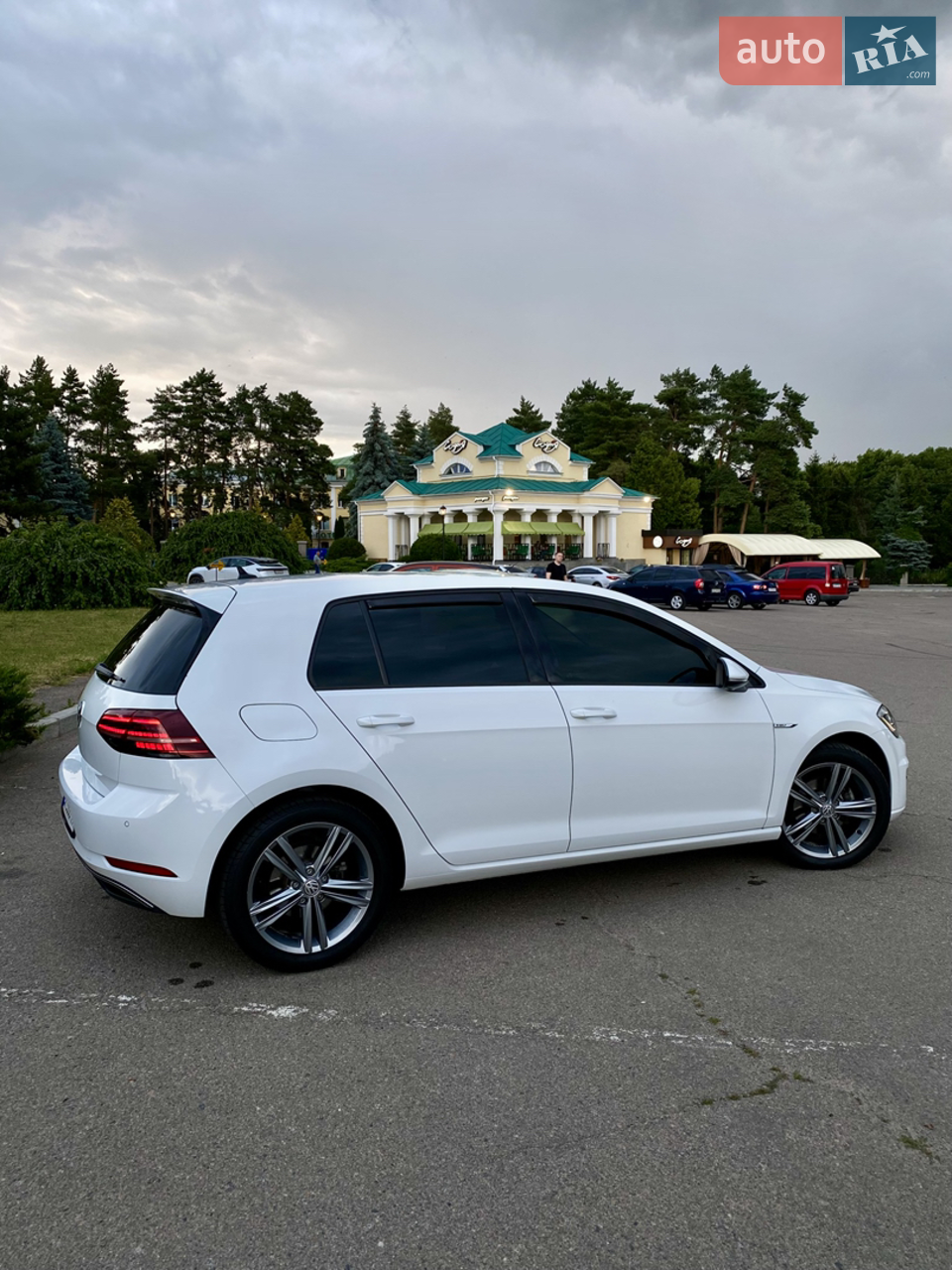 2018 Volkswagen Golf - мініатюра 9