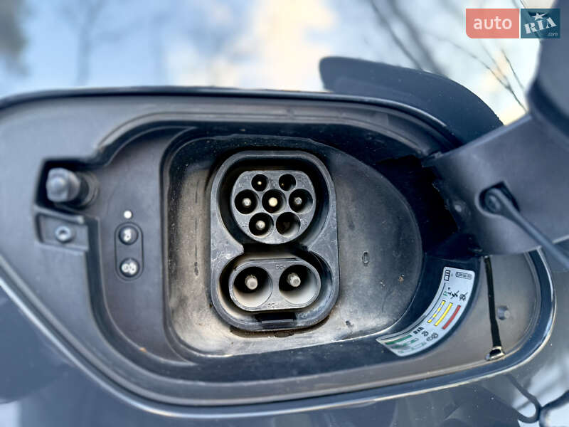 Хетчбек Volkswagen e-Golf 2020 в Бродах