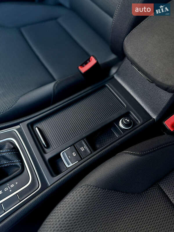 Хетчбек Volkswagen e-Golf 2020 в Бродах