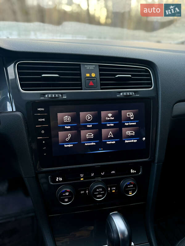 Хетчбек Volkswagen e-Golf 2020 в Бродах