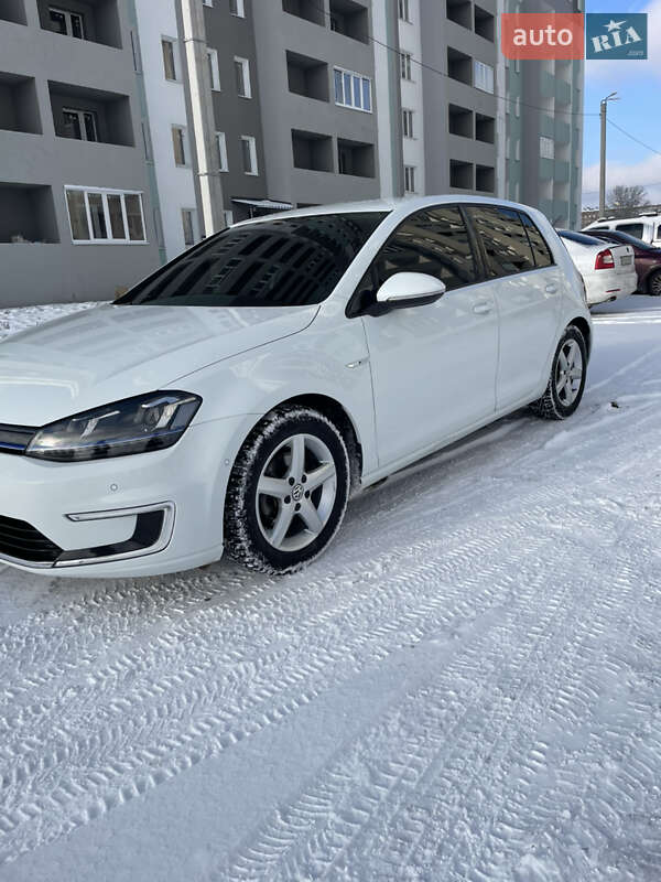 Хэтчбек Volkswagen e-Golf 2014 в Харькове фото 2 Хэтчбек Volkswagen e-Golf 2014 в Харькове