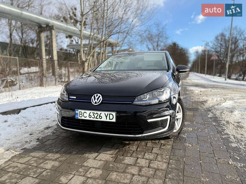 Хетчбек Volkswagen e-Golf 2016 в Львові