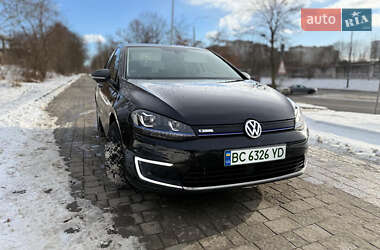 Хэтчбек Volkswagen e-Golf 2016 в Львове