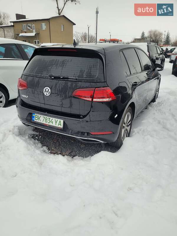 Хэтчбек Volkswagen e-Golf 2018 в Ровно