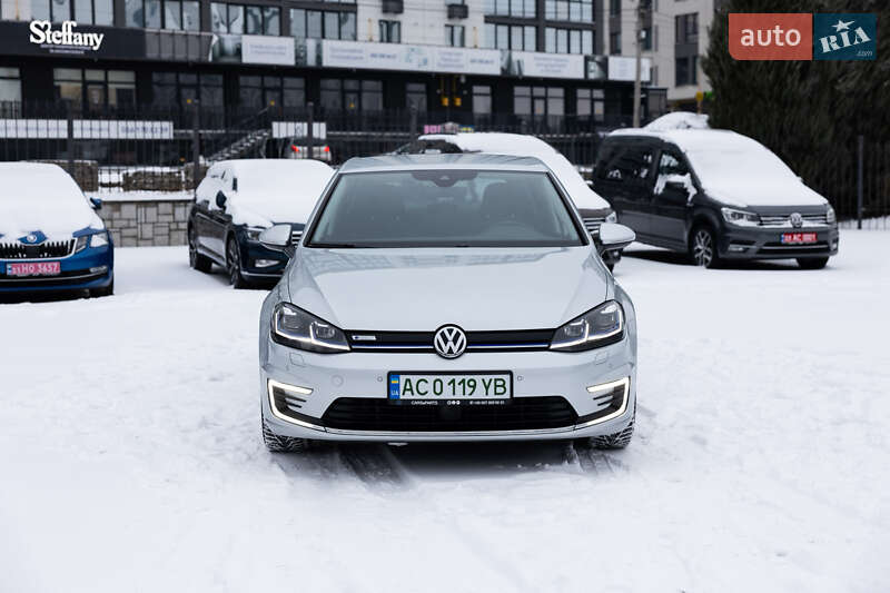 Хэтчбек Volkswagen e-Golf 2019 в Луцке фото 20 Хэтчбек Volkswagen e-Golf 2019 в Луцке