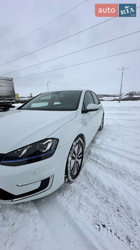 Хэтчбек Volkswagen e-Golf 2014 в Ровно