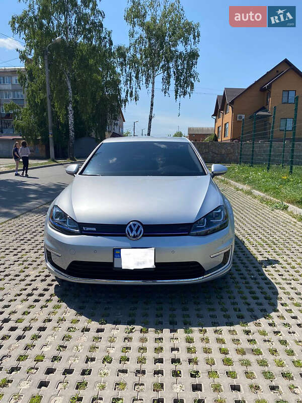 Volkswagen e-Golf 2016 Volkswagen e-Golf 2016