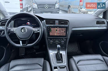 Хэтчбек Volkswagen e-Golf 2018 в Ровно