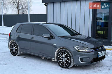 Хэтчбек Volkswagen e-Golf 2018 в Львове