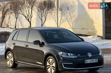 Хэтчбек Volkswagen e-Golf 2019 в Киеве