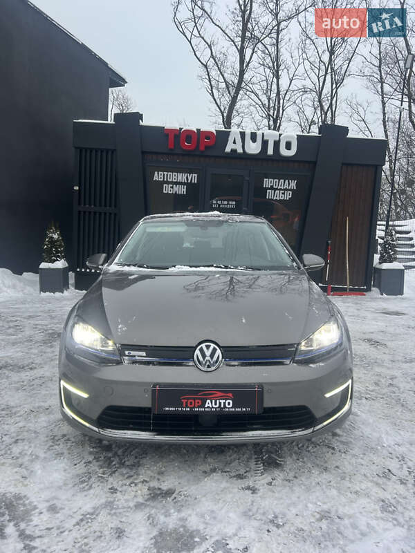 Volkswagen e-Golf 2015