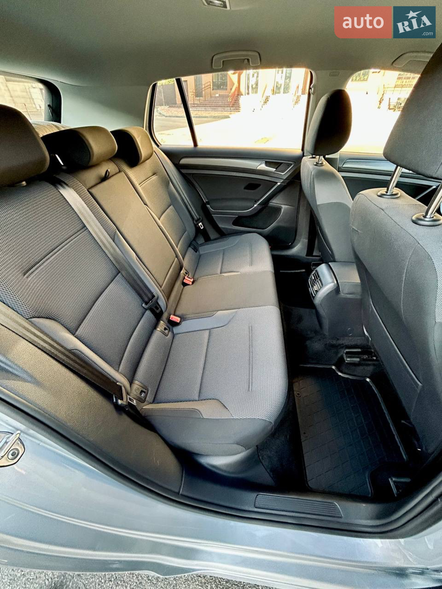 2019 Volkswagen Golf - мініатюра 20