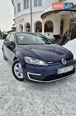 Хэтчбек Volkswagen e-Golf 2017 в Золочеве