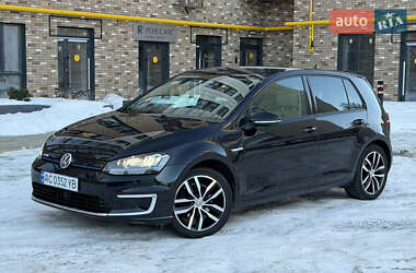 Хэтчбек Volkswagen e-Golf 2015 в Луцке
