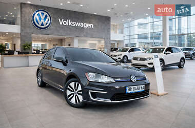 Хэтчбек Volkswagen e-Golf 2016 в Одессе