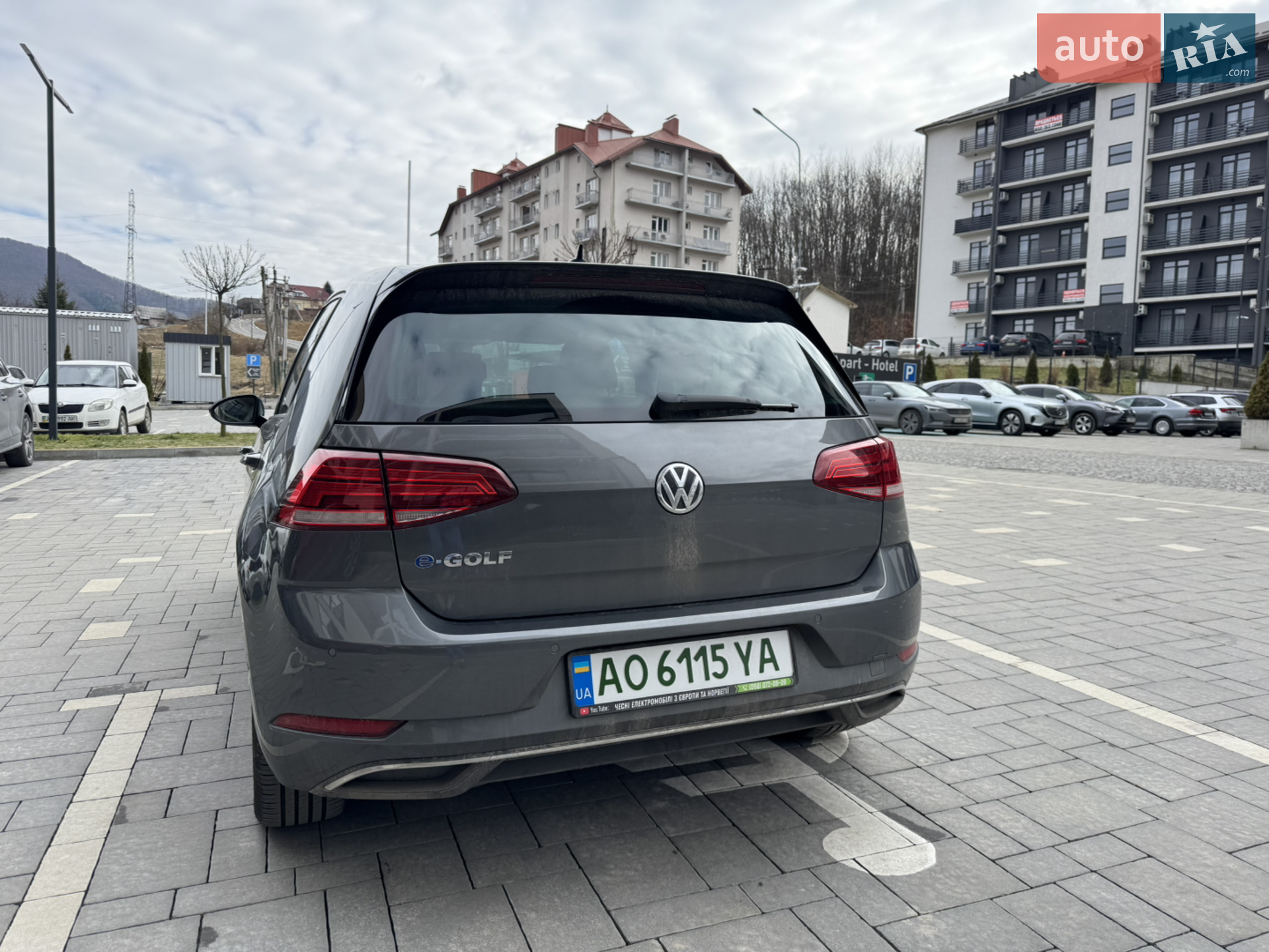 2017 Volkswagen Golf - мініатюра 2