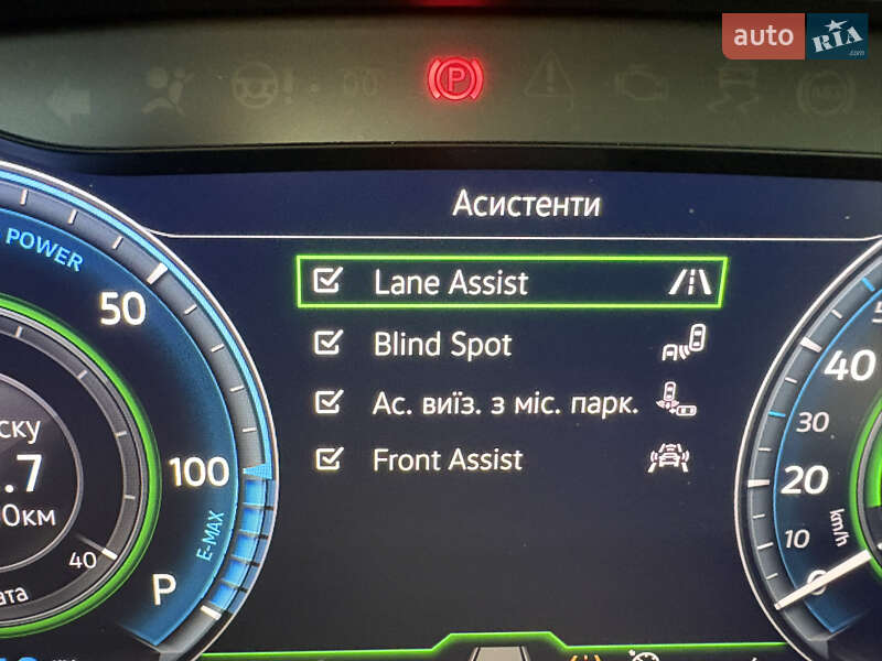 Хэтчбек Volkswagen e-Golf 2017 в Пятихатках