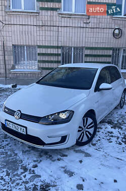 Хетчбек Volkswagen e-Golf 2014 в Рівному