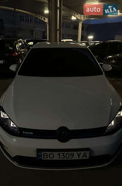 Хэтчбек Volkswagen e-Golf 2014 в Ивано-Франковске