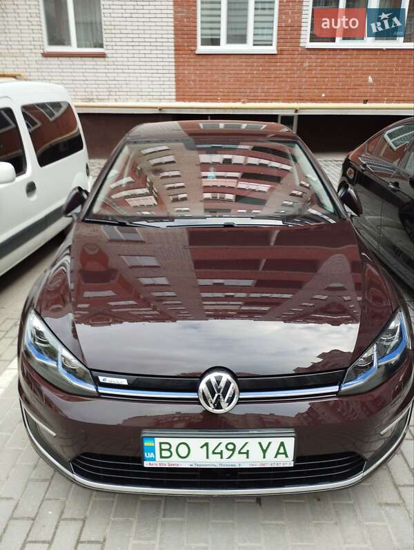 Volkswagen e-Golf 2017